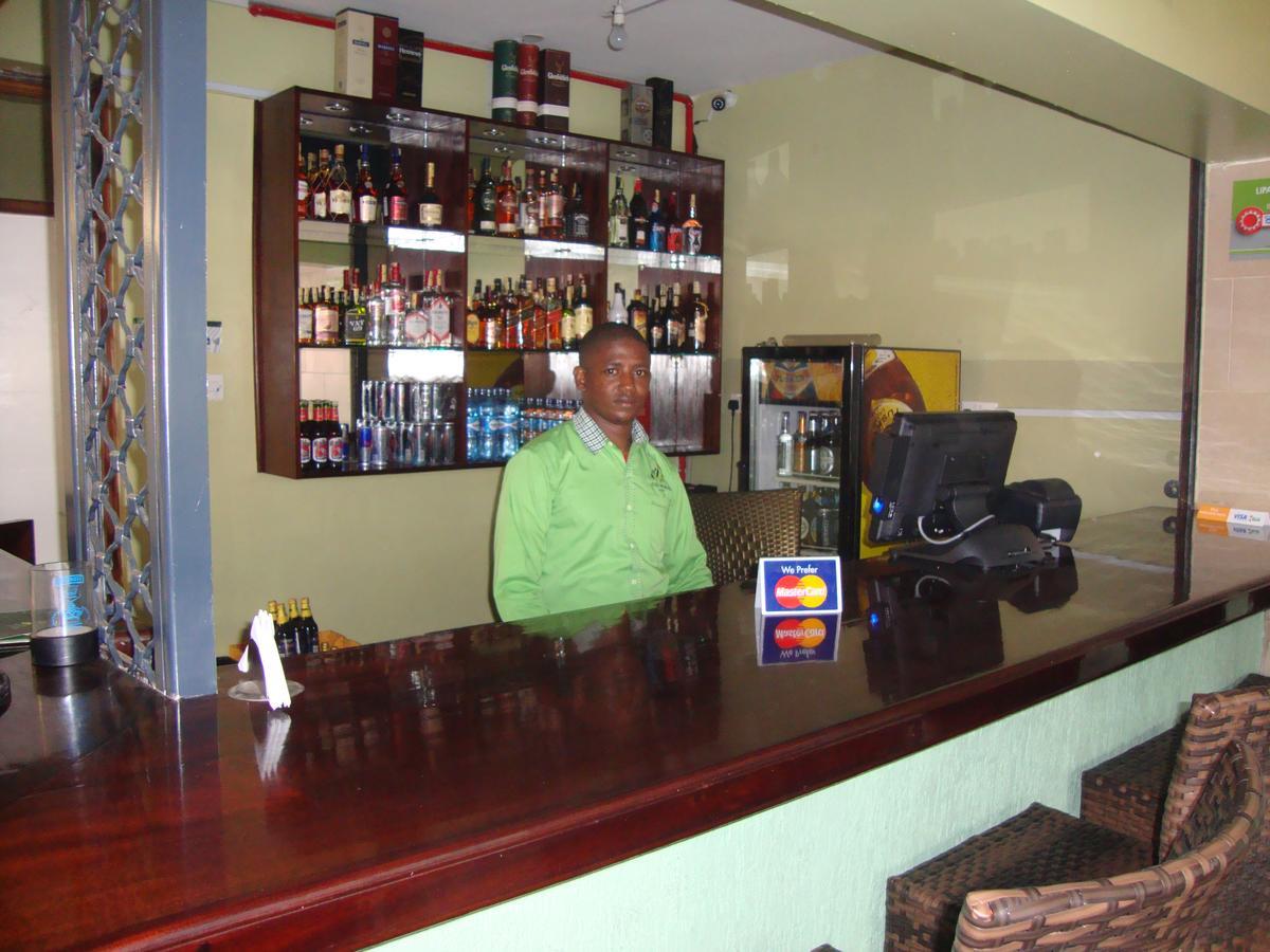 Ash White Hotel Nairobi Exterior foto